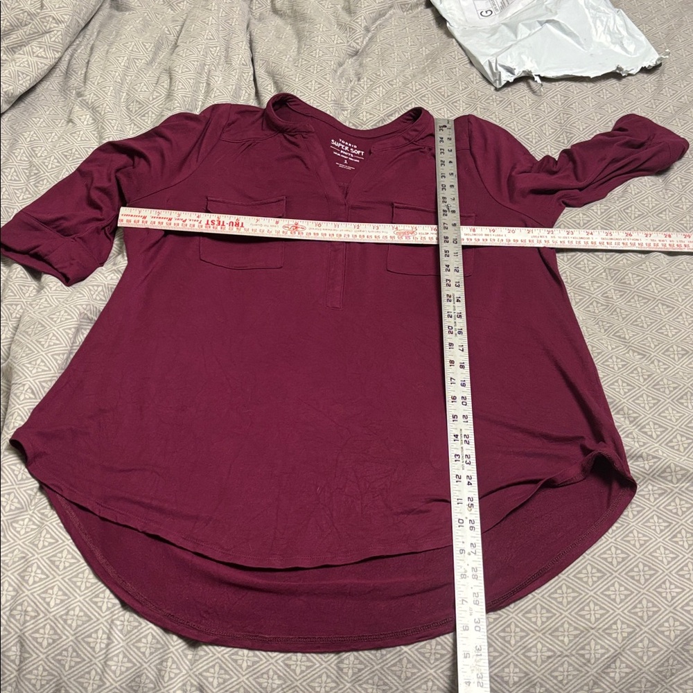 Torrid sz 1 Harper shirt purple 3/4 sleeve super soft material used condition - Picture 7 of 8